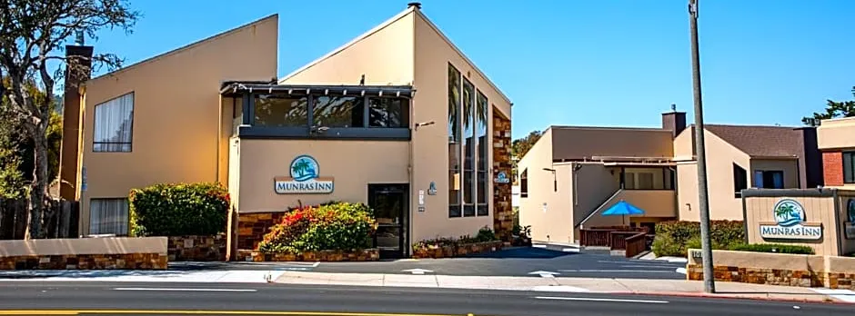 Munras Inn