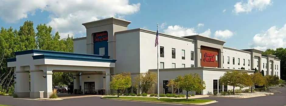 Hampton Inn & Suites Grand Rapids-Airport 28th Street