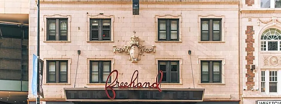 Freehand Chicago