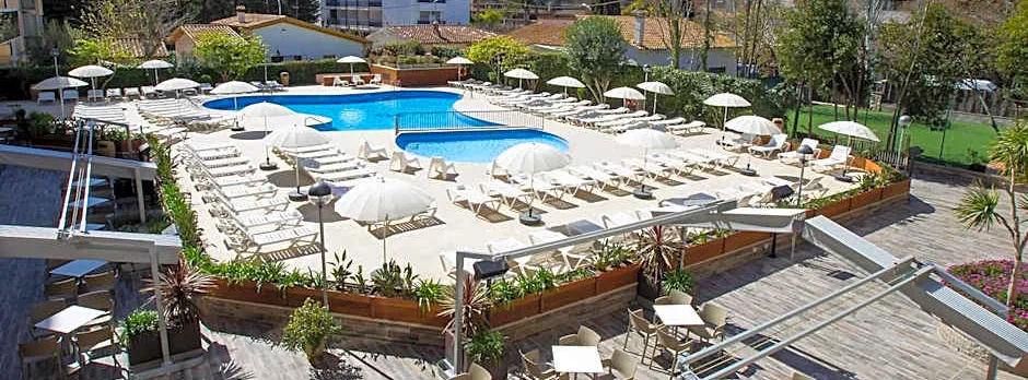 Aparthotel Cye Holiday Centre
