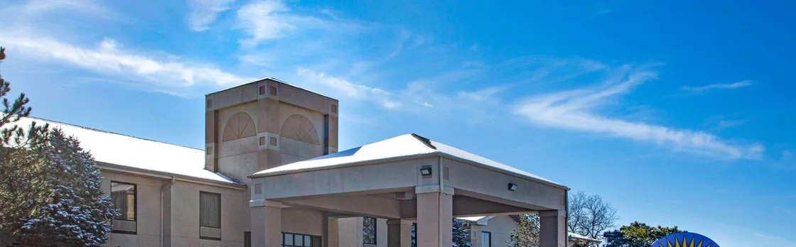 Days Inn & Suites By Wyndham Cuba