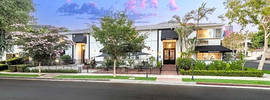 Wilshire Crest Hotel