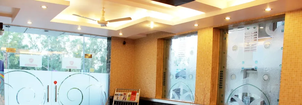 OYO Rooms Paschim Vihar D Mall