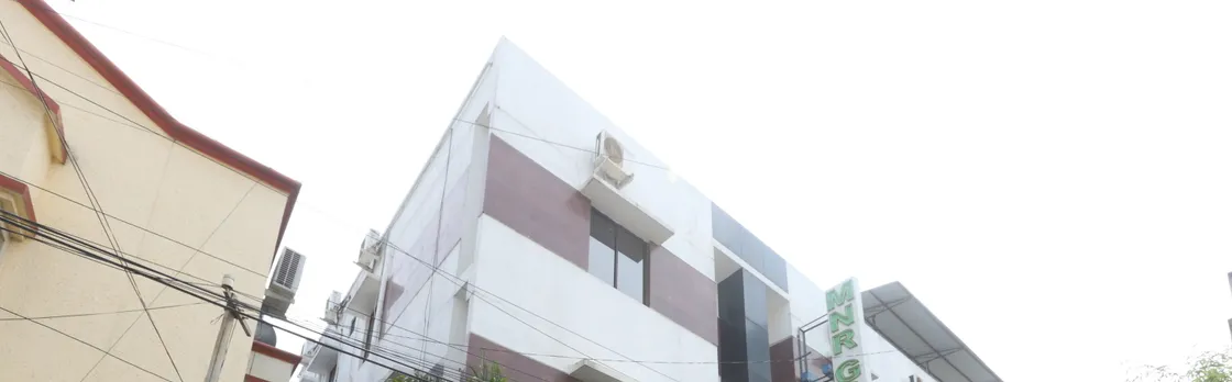 OYO 970 MNR Grand