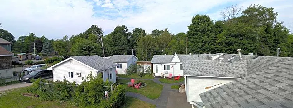 Oakwood Motel