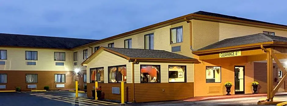 Super 8 by Wyndham Richmond