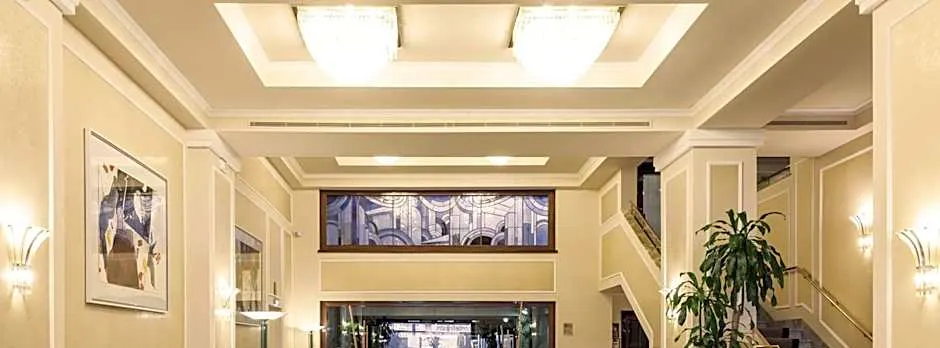 Doria Grand Hotel