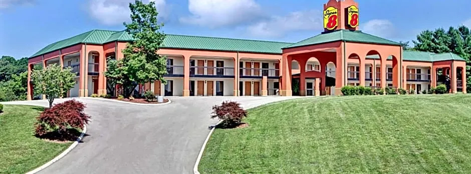 Super 8 by Wyndham Knoxville East