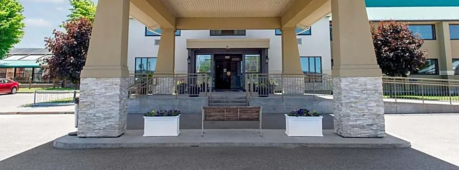 Quality Inn & Conference Centre