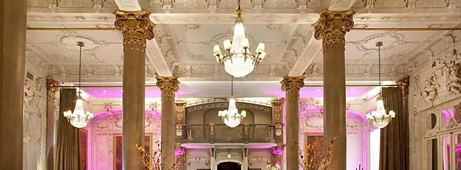 Savoy Hotel