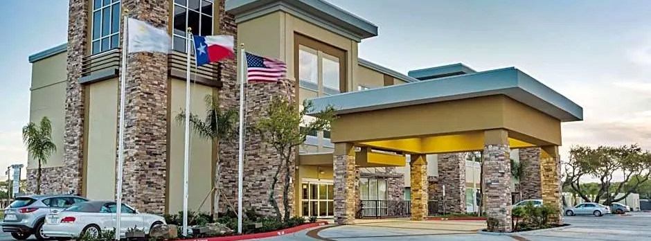La Quinta Inn & Suites by Wyndham Rockport - Fulton