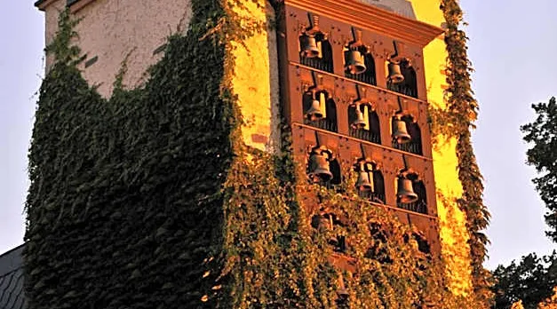 Breuer's Rudesheimer Schloss