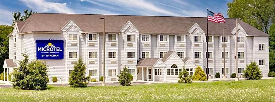 Microtel Inn & Suites by Wyndham Hagerstown by I-81