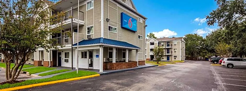 Motel 6-Jacksonville, FL - South