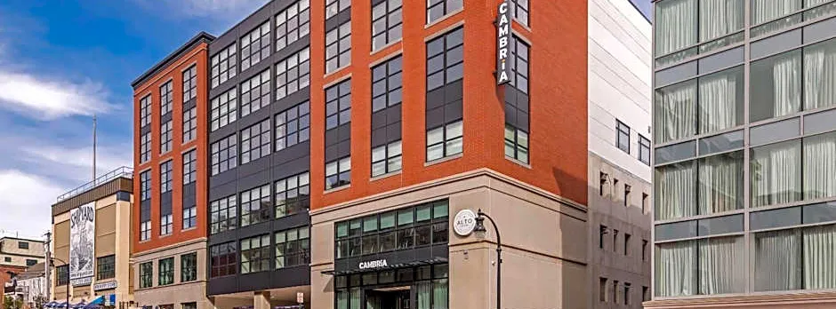 Cambria Hotel Portland Downtown Old Port