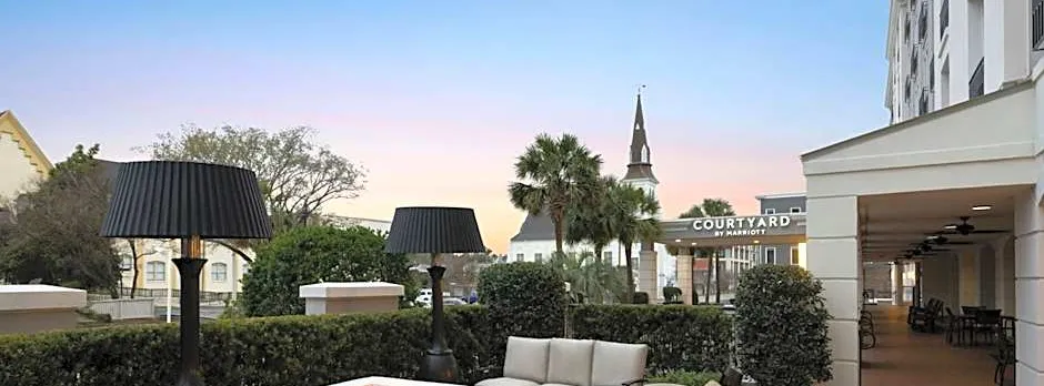 Courtyard by Marriott Charleston Historic District