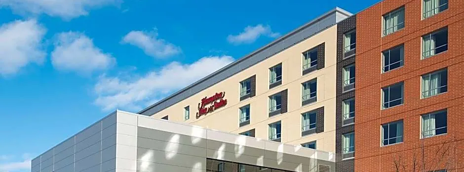 Hampton Inn & Suites Grand Rapids/Downtown, MI
