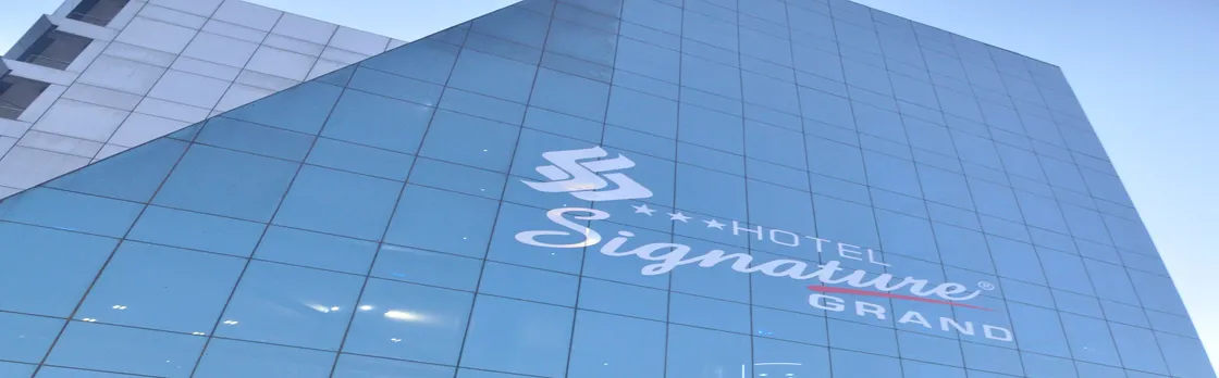 Hotel Signature Grand