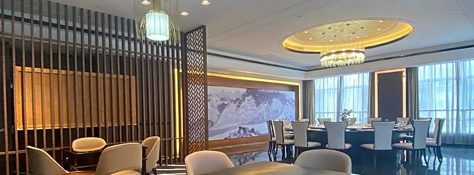 Holiday Inn Express Taizhou CMC By IHG