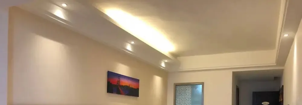 Xiandai Huayuan Hotel