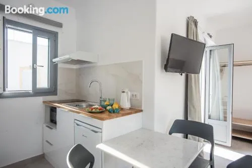 Nautilus Apartments-Suites