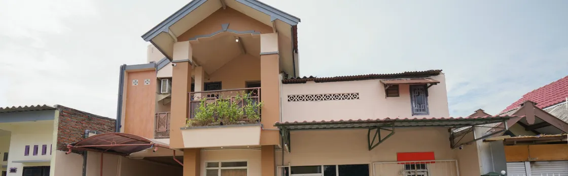 OYO 2656 Az Zahra Residence Syariah