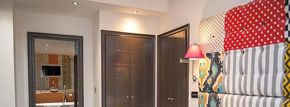 The Exhibitionist Hotel