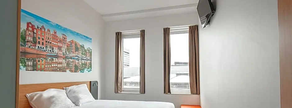 easyHotel Amsterdam Arena Boulevard