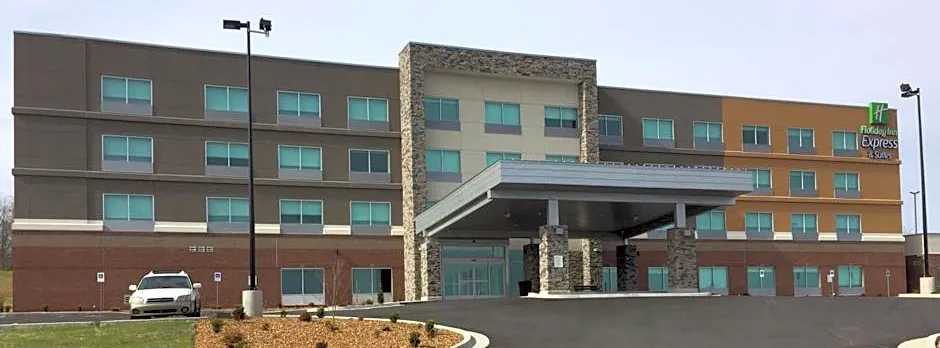 Holiday Inn Express & Suites Danville By IHG