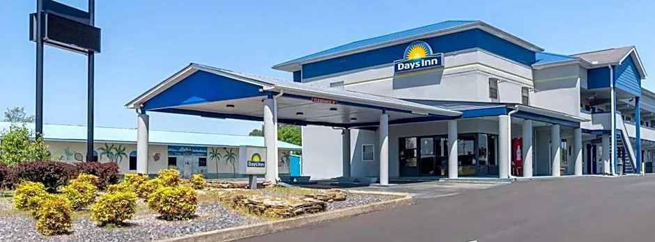 Days Inn by Wyndham Greeneville