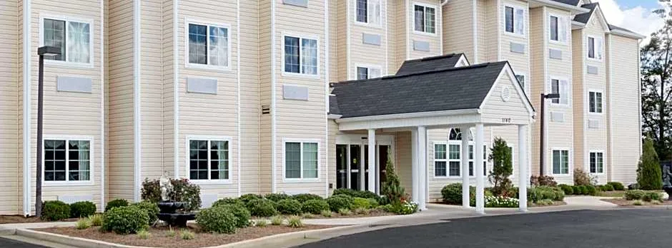 Microtel Inn & Suites By Wyndham Ozark