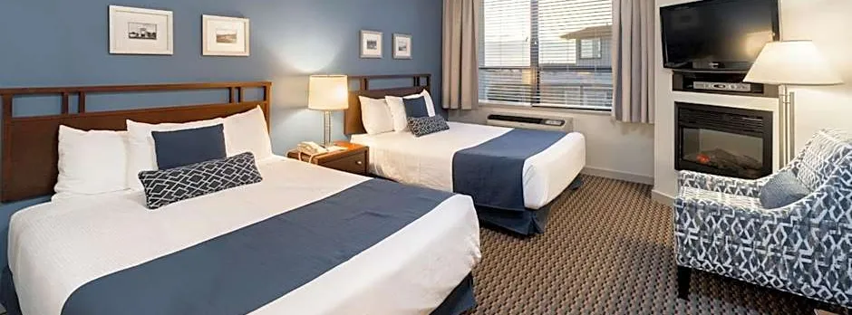 Ocean Promenade Hotel