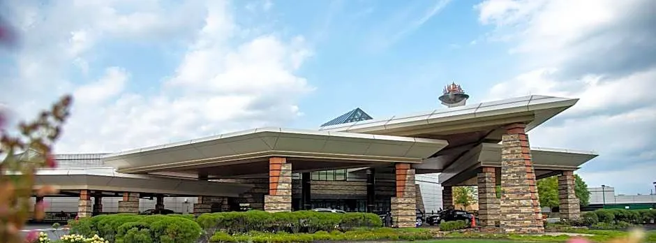 Mohegan Pennsylvania- Adults Only