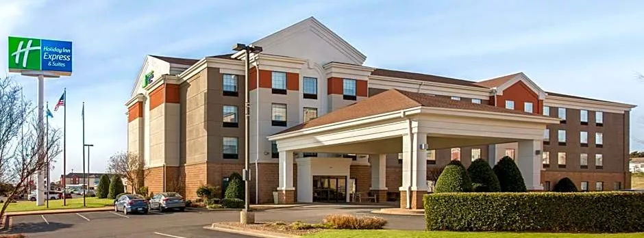 Holiday Inn Express Hotel & Suites Lawton-Fort Sill By IHG