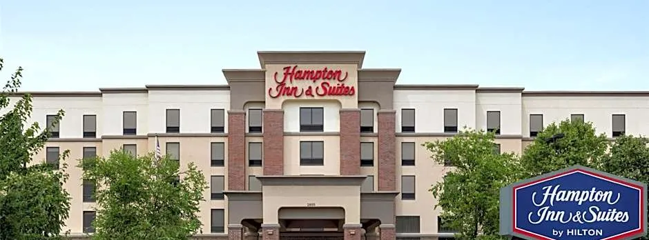Hampton Inn & Suites Pittsburgh/Harmarville