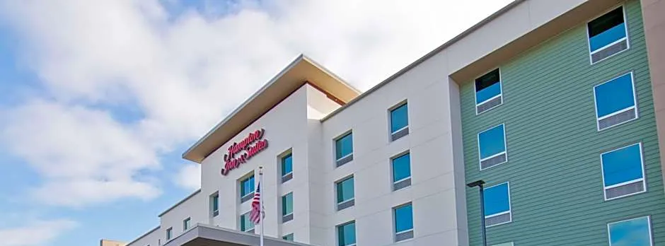 Hampton Inn & Suites Bellevue Downtown-Seattle