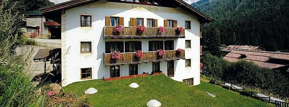 Hotel Perla***