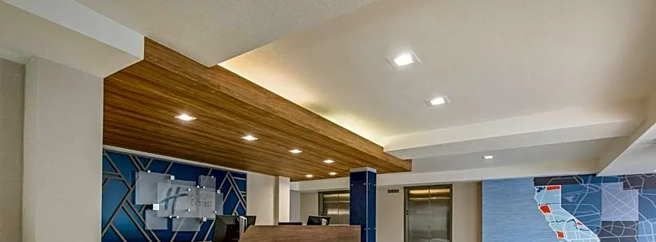 Holiday Inn Express San Diego South - National City By IHG