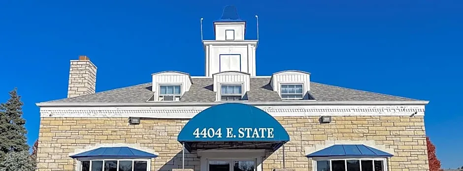 Rockford Alpine Inn & Suites