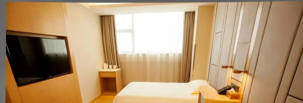 Homeinn Ripple Hotel (Shanghai Hongqiao Transportation Hub Jinghua Road)