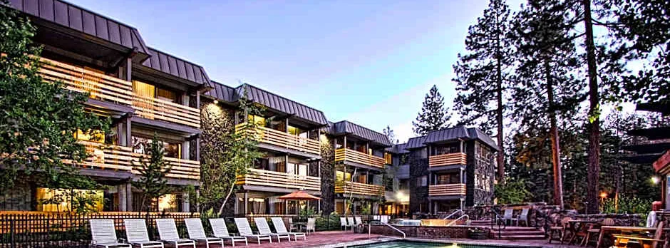 Hotel Azure
