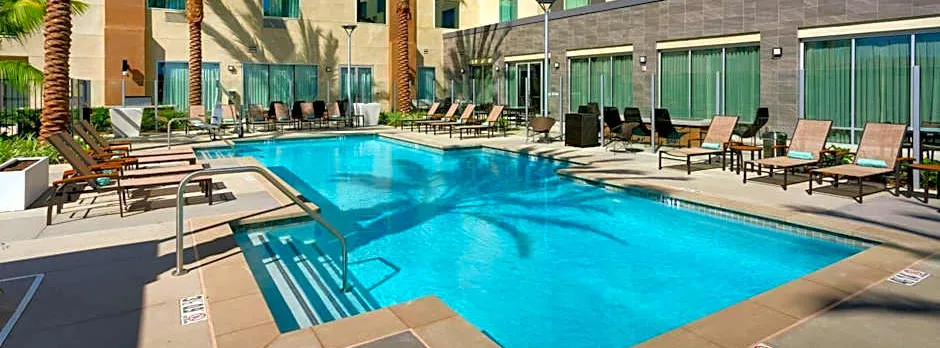 Courtyard by Marriott Los Angeles LAX/Hawthorne