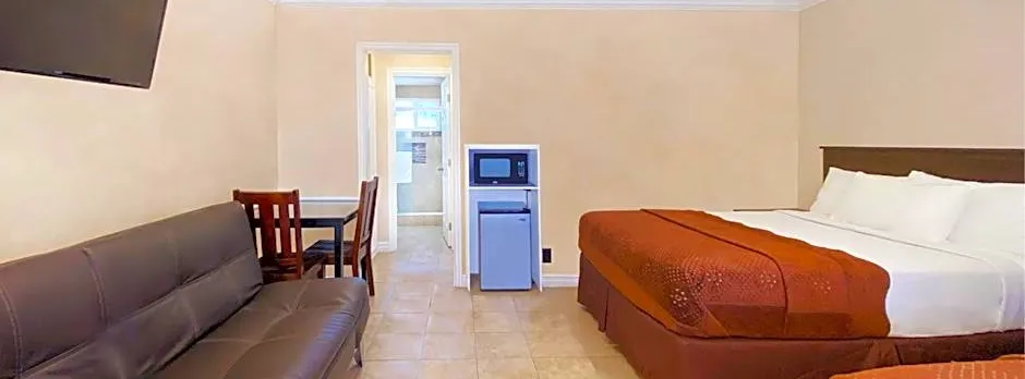 Nite Inn at Universal City - Walking Distance to Universal Studios Hollywood