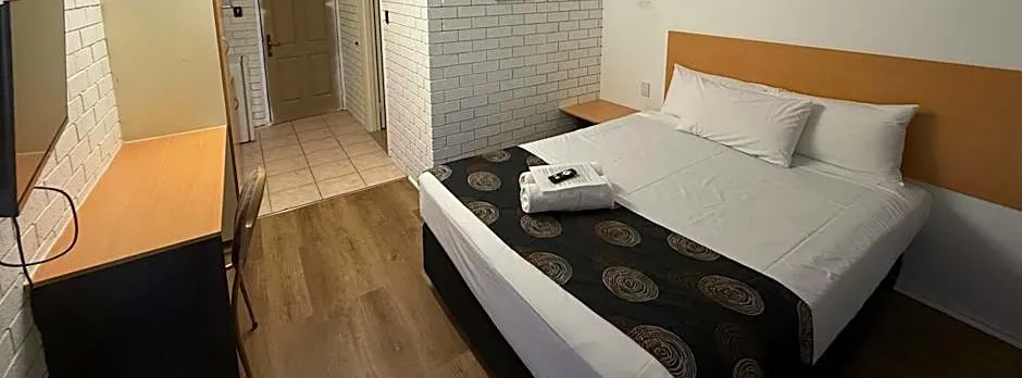 Budget Motel