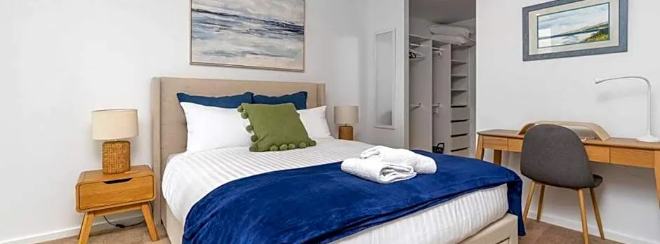 Modern 2BR Apartment in the Heart of the City