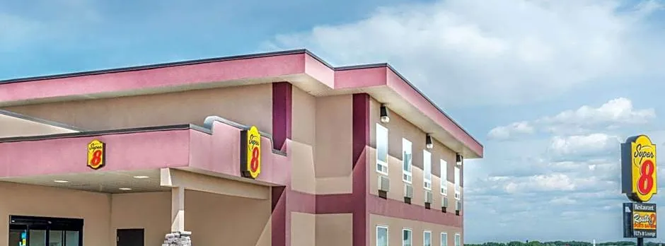Super 8 by Wyndham Innisfail