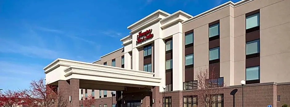 Hampton Inn & Suites Rogers