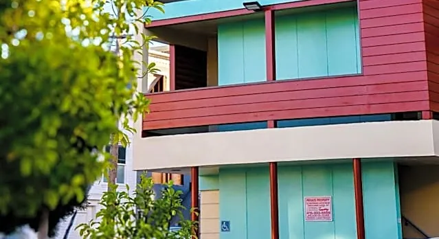 Motel Capri