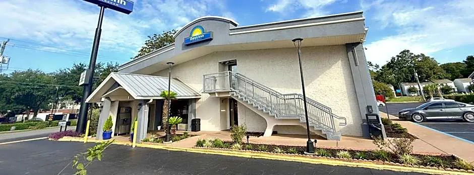 Days Inn by Wyndham Tallahassee University Center