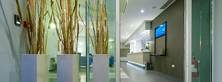 Executive Inn Boutique Hotel